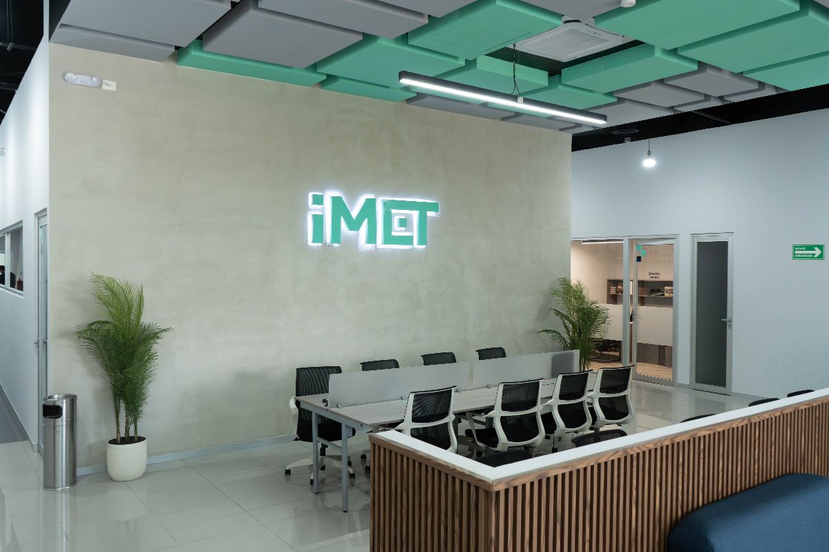 Área de coworking en IMET
